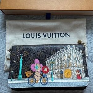 Louis Vuitton NWT Holiday Vivienne Pochette